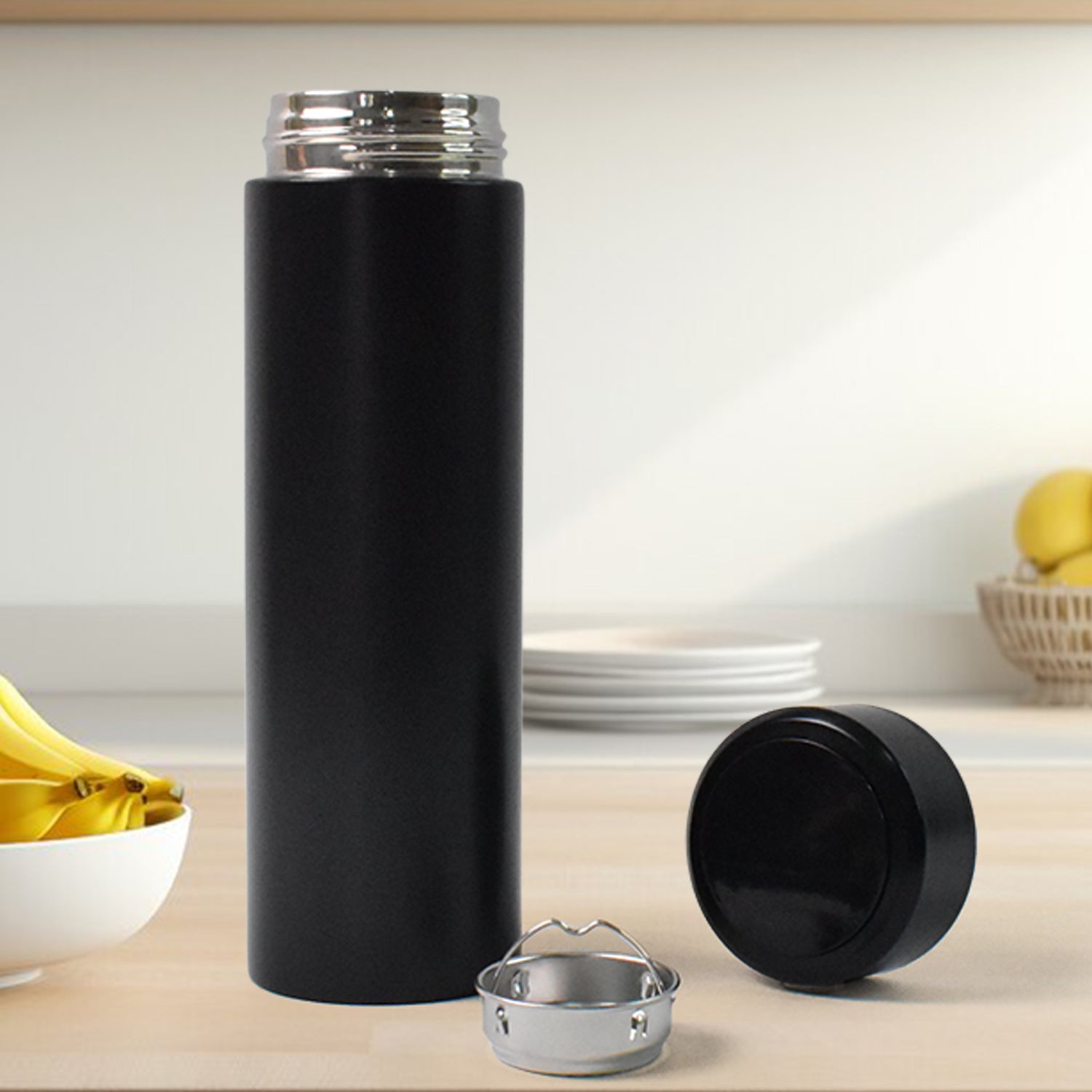 Stainless Steel Insulated Vacuum Flask Water Bottle (500 ml Approx) Stainless Steel Insulated Vacuum Flask Water Bottle (500 ml Approx)